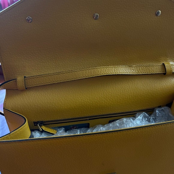 GUCCI 🦋 Butterfly Limited Edition🐝 - Picture 9 of 16